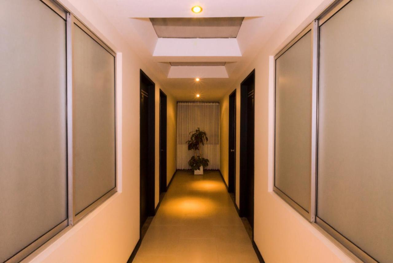 Hotel Alojate In Богота Екстериор снимка